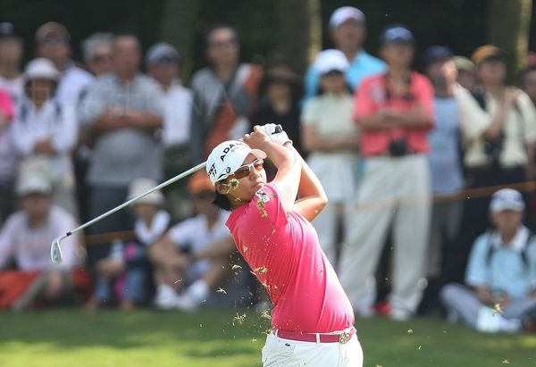 台灣高球選手曾雅妮參加2011揚昇LPGA台灣賽，最後以4回合低於標準桿16桿的272桿奪得冠軍，拿下個人今年LPGA第7冠。