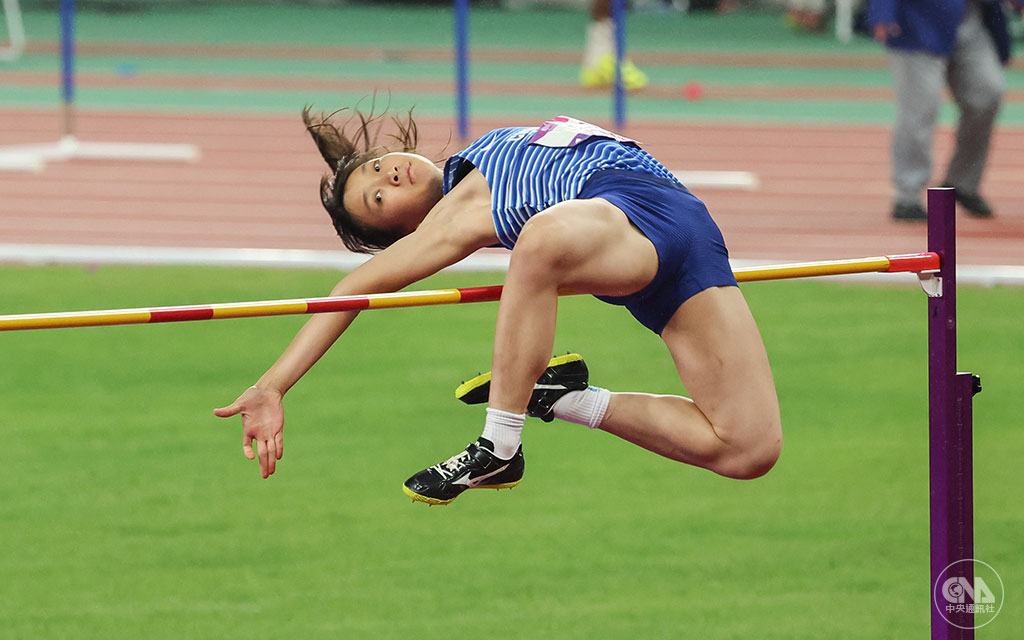 杭州亞運田徑女子跳高決賽，年僅15歲的台灣好手林沛萱以1公尺75成績、第11名作收。林沛萱在4月的全中運曾一躍而過1公尺81，不但成為台灣史上首位達到亞運參賽標準的國中生，也打破高懸32年的大會紀錄。