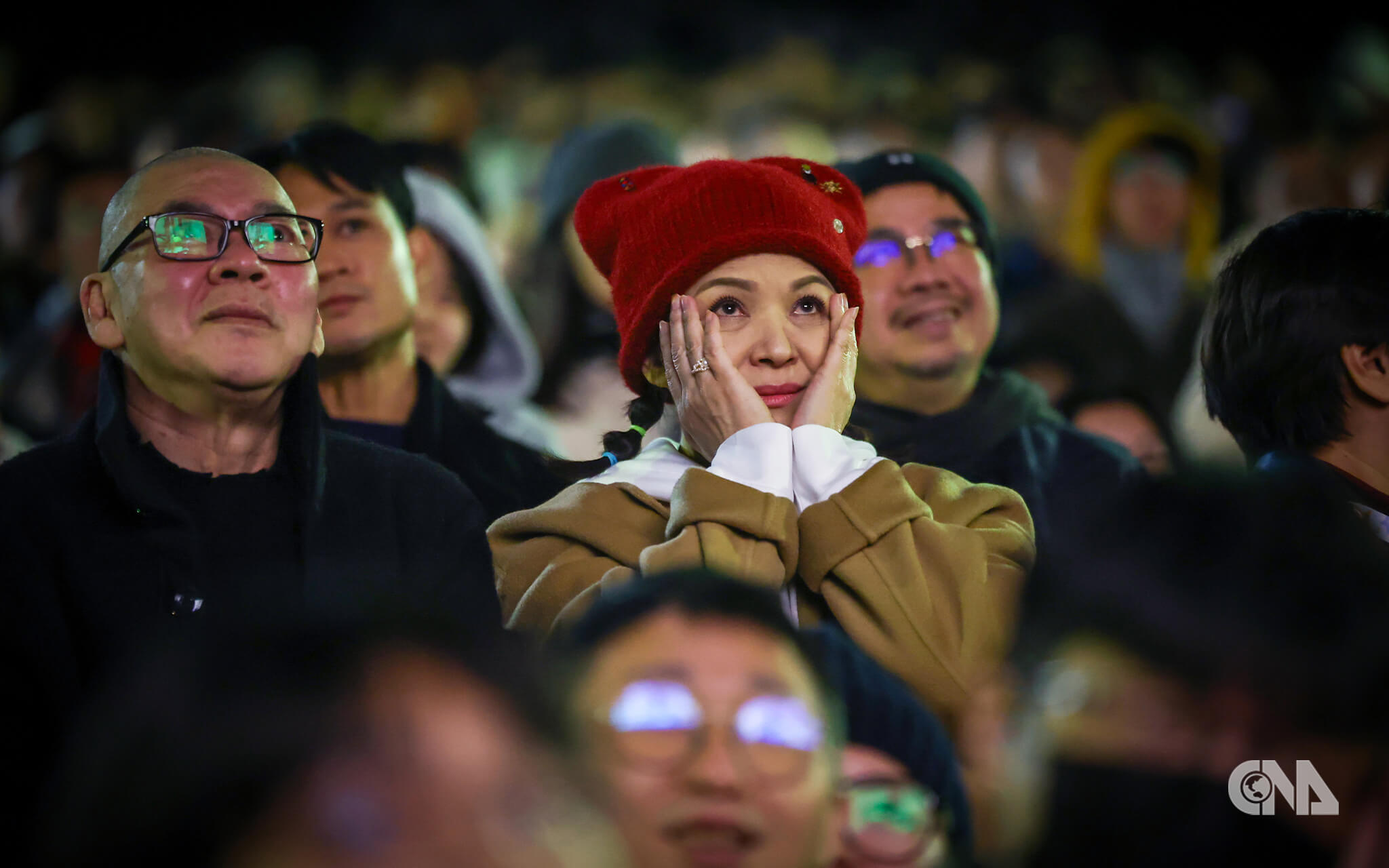 網友發起「又在大安森林一邊哭一邊跨年」活動，致敬電影「愛情萬歲」