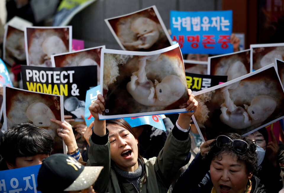 【他山之石】南韓全孕期禁止墮胎 違憲